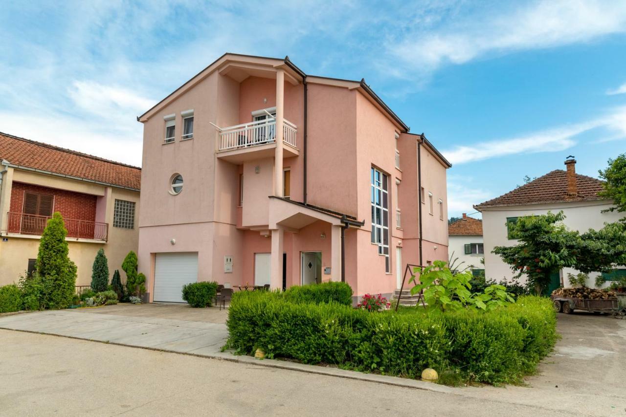 Arenta Apartments Metković Екстериор снимка